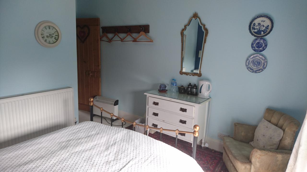 Middle Mill Bed and Breakfast Kidwelly Buitenkant foto
