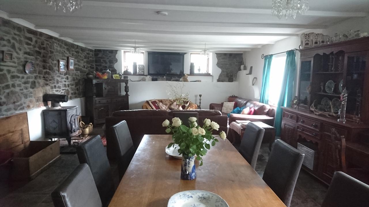 Middle Mill Bed and Breakfast Kidwelly Buitenkant foto