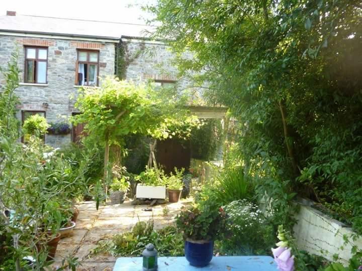 Middle Mill Bed and Breakfast Kidwelly Buitenkant foto